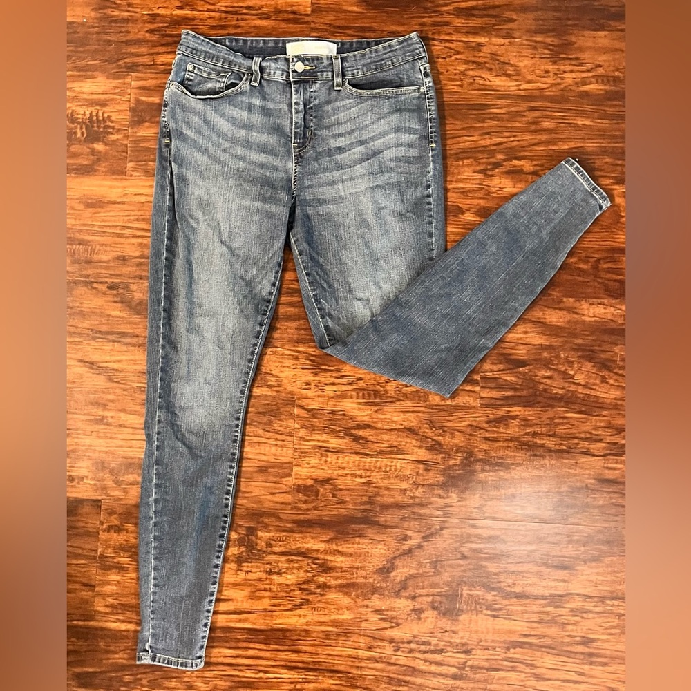 Signature by Levi Strauss & Co. Gold Women's Mid Rise Skinny Jeans